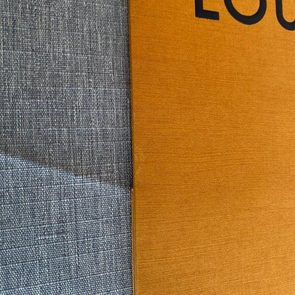 Louis Vuitton Shopping Bag - Picture 5 of 7